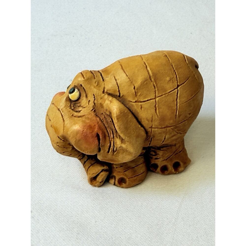 The Critter Factory Anthropomorphic Elephant Figurine - Picture 5 of 8